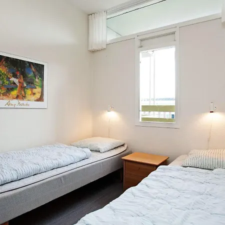 Apartment 6 Person On A In *